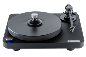 Clearaudio Signature turntable with Tracer Black tonearm